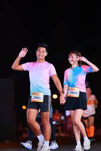 BIB: 29802, 29805
                            <button type="button" onclick="openModal(22963095)" class="btn btn-primary btn-sm float-right btn-popup" data-toggle="modal" data-target=".modal-high-quality">
                        <i class="fas fa-shopping-cart"></i> Add to Cart
                    </button>
                                            <button type="button" onclick="isThisMe(22963095, true)" class="btn btn-success btn-sm float-right btn-popup btn-isme hidden" data-toggle="tooltip" data-placement="bottom" title="นี่คือรูปของคุณใช่ไหม คลิกที่นี่เพื่อเอาเข้าอัลบั้ม">
                        <i class="fas fa-plus"></i> Add to album
                    </button>
                    <button type="button" onclick="isThisMe(22963095, false)" class="btn btn-warning btn-sm float-right btn-popup btn-isnotme hidden">
                        <i class="fas fa-ban"></i> Remove from album
                    </button>